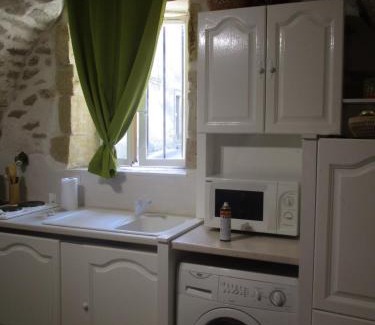 Aubais Apartment | Location studio meublé 19m² proche de la mer