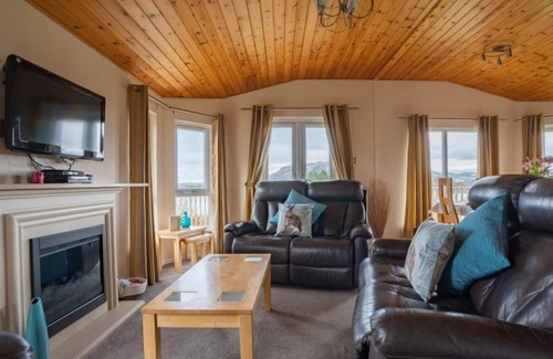 Kinross House | Loch Leven Lodge 4 by Interhome