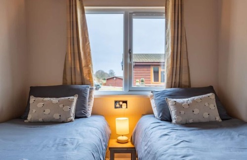 Kinross House | Loch Leven Lodge 4 by Interhome