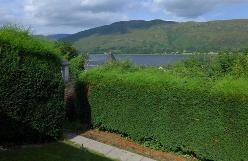 Fort William House | Loch Linnhe View holiday cottage