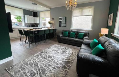 Balloch House | Loch Lomond Mews