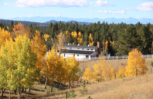 Divide Apartment | Locked off Apartment with private outdoor hot tub! Located on 35 acre ranch.