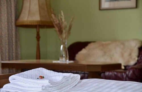 Dornbach Hotel | Locus Malontina Hotel