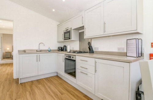 Errol Cottage | LODGE 17 - RANNOCH (FAMILY), family friendly, with hot tub in Errol