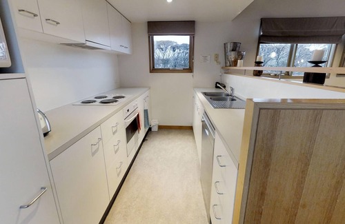 Perisher Valley Resort | Lodge Chalet (for 7), The Stables Resort Perisher