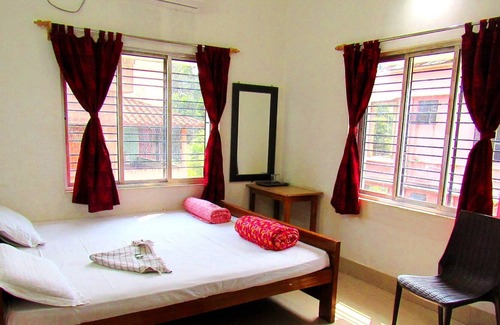Bolpur Hotel | Lodge Lipika