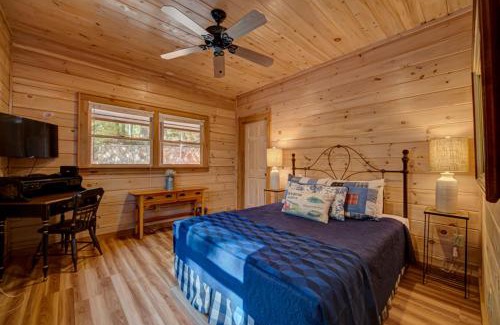 Blue Ridge House | Lodge on the Lake