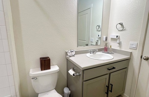 Watkins House | Lodging in Aurora