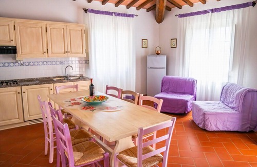 Montaione Apartment | Lodging in Montaione,pool,children pool,Aircon,ideal for families, sleep 8
