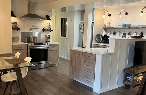 Charlottesville Apartment | Lodging@Laurelen