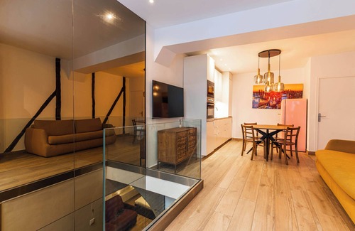 Saint-Merri Apartment | Loft 1 BR Marais, Notre Dame AC by LCC Agency