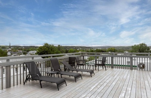 Rimouski-Neigette Apartment | Loft 305 | Rooftop | Downtown