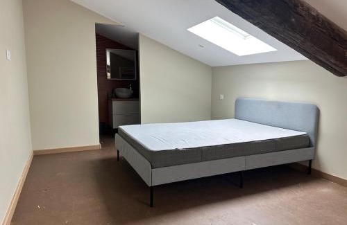 Suze-la-Rousse Apartment | Loft Andy