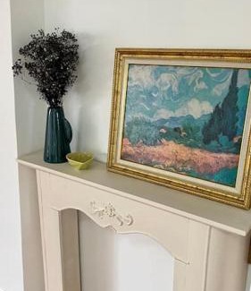 Hyeres City Centre Apartment | Loft apartment at Villa Leonie