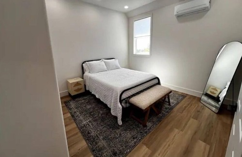 Cedar Hills Apartment | Loft apartment, birdseye view of Valley. Rock Climbers trailhead 5 minutes away