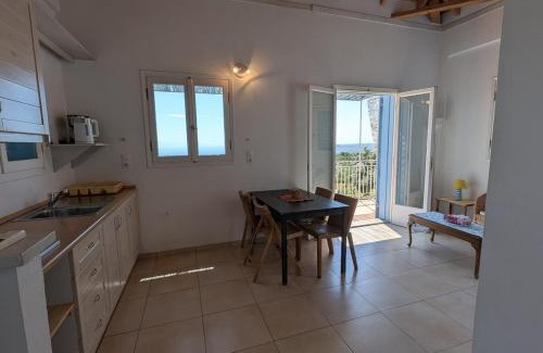 Aipeia Apartment | Loft apartment with sea view