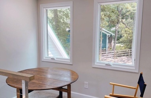 Huntersville House | Loft at LKN- Private Dock, Hot Tub, Fire Pit