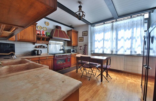 Ripamonti Corvetto House | Loft by KlabHouse w/3BDRM+3BTH+Jacuzzi and Parking near Fond. Prada