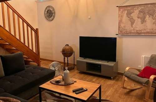 Margnolles - Rhone Apartment | Loft Canut 70m2 Tout Équipé