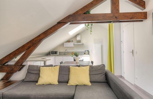 Republique - Tolstoi Apartment | Loft charmant dans maison de ville, Villeurbanne