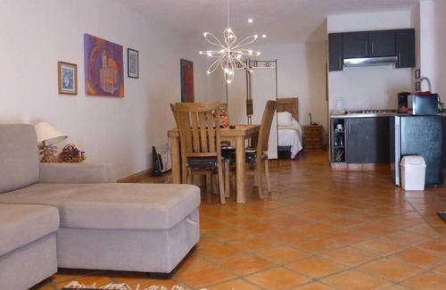 Zona Centro Apartment | Loft con amenidades y estacionamiento, 15´centro