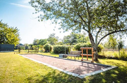 Druye House | Loft cosy avec SPA privatif &jardin, idéal pour découvrir les châteaux de la Loire