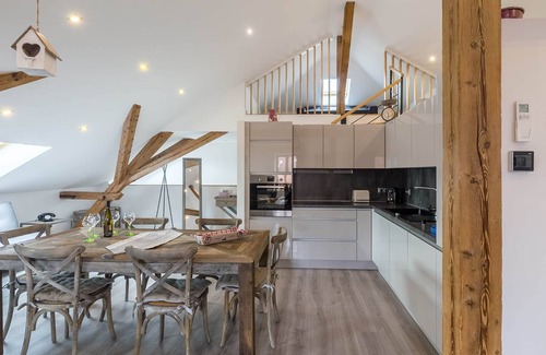 Riquewihr Apartment | Loft de charme*, Charme 4★ : loft, terrasse, parking