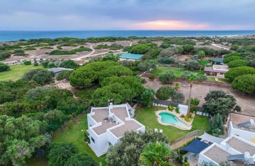 Zahora House | Loft de DISEÑO con piscina cerca de la playa
