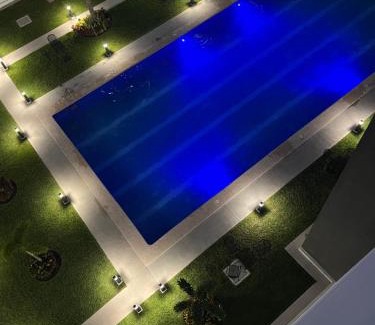Villa Marina Apartment | Loft de lujo con 9 albercas y vistas al campo de golf