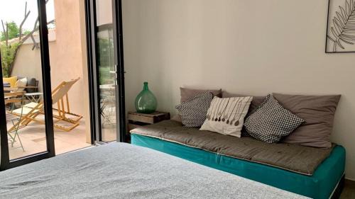 Vernegues House | Loft en Provence - Terrasse-Climatisation-Proche Golf et Luberon