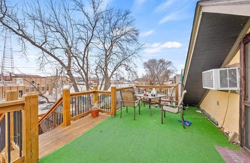 North Hyde Park Apartment | Loft - Enjoy peaceful living in downtown