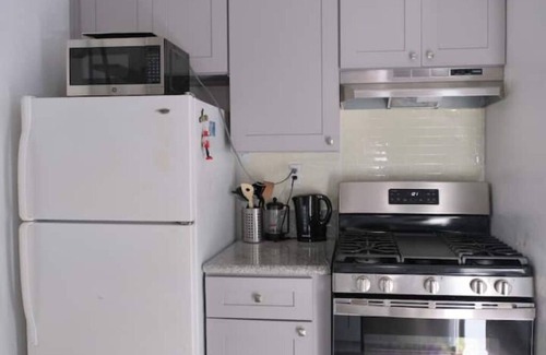 Hollywood Apartment | Loft in Hollywood/free parking with balcony