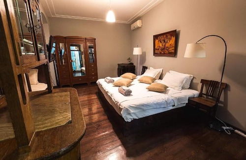 Tbilisi City Centre Apartment | Loft in Old Town Under the Castle