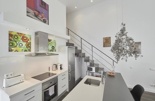 La Nova Esquerra de l'Eixample Apartment | Loft Miro Apart Barcelona