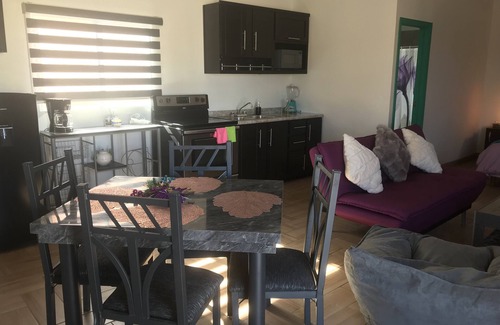 Bella Vista Apartment | loft morado