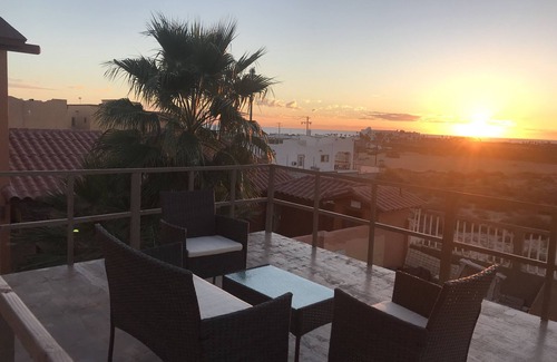 Bella Vista Apartment | loft morado