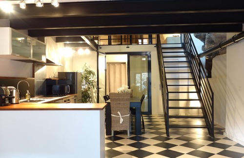 Erbalunga Apartment | Loft of 100 m2 in the village of Erbalunga, waterfront