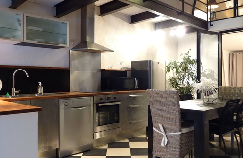 Erbalunga Apartment | Loft of 100 m2 in the village of Erbalunga, waterfront