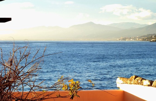 Erbalunga Apartment | Loft of 100 m2 in the village of Erbalunga, waterfront
