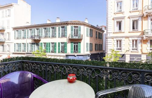 Jean-Medecin Apartment | Loft place Masséna avec terrasse