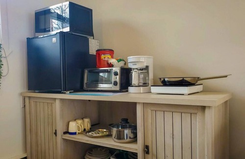 Ste Anne de Beaupre Apartment | Loft River and Mountains 9