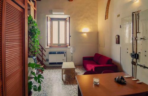 Florence Apartment | Loft Rustico