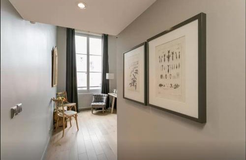 Notre-Dame-des-Champs Apartment | Loft St. Germain