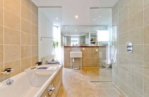 Notting Dale Apartment | Loft Style Apartment