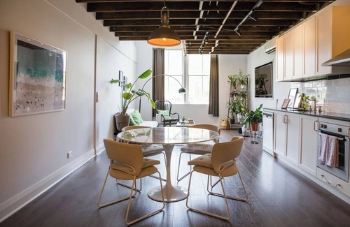Surry Hills Apartment | Loft Style Living Sophisticated Urban Retreat