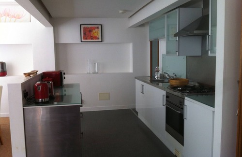 Leith Condo | Loft style open plan apartment
