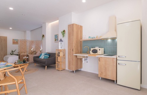 Aiora Apartment | Loft Valencia Vintage style neighborhood Ayora - RMZ29