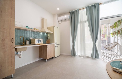 Aiora Apartment | Loft Valencia Vintage style neighborhood Ayora - RMZ29