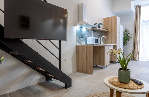 Aiora Apartment | Loft Valencia neighborhood Ayora - RM 5A
