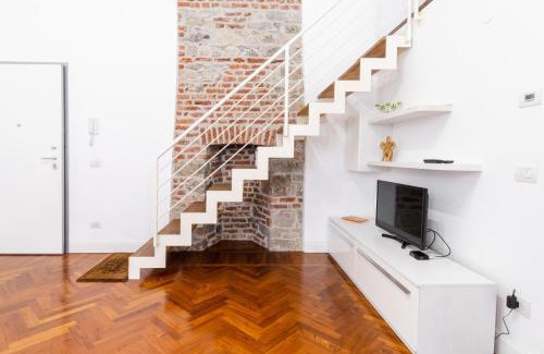 Downtown Apartment | Loft via morosini centro Varese - IXIHOME